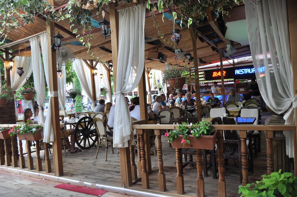 Moonlight Hotel ألانيا المظهر الخارجي الصورة